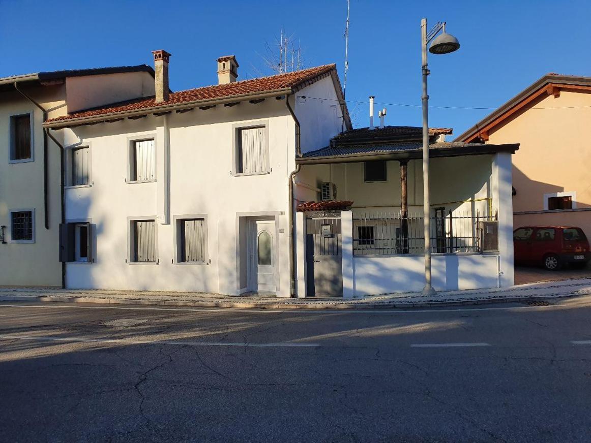 Апартаменты Happy House Morsano Morsano al Tagliamento Экстерьер фото